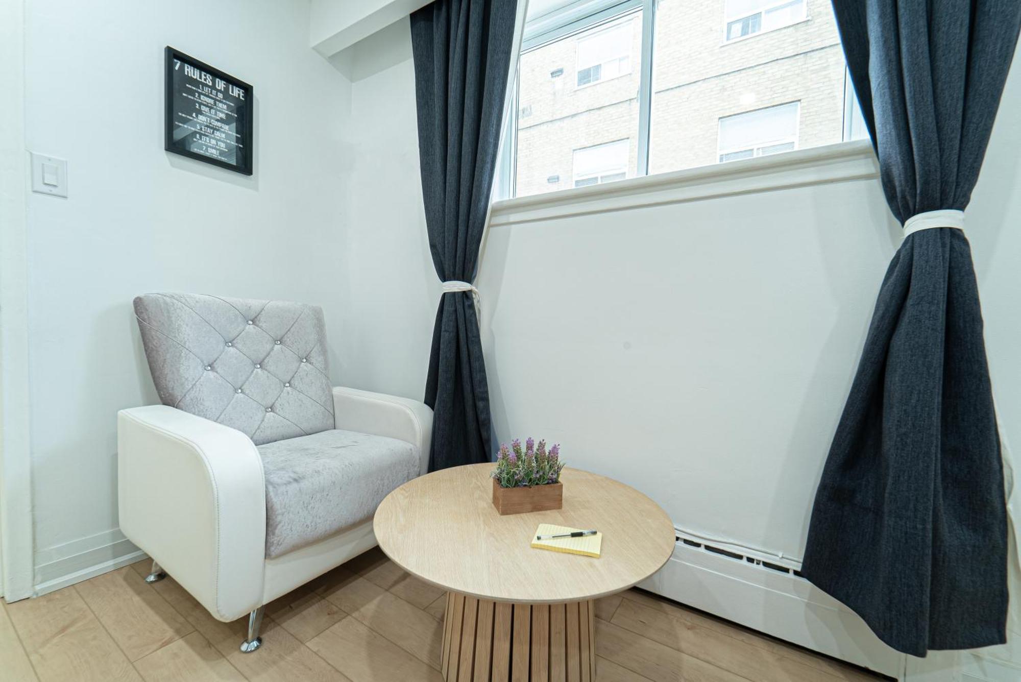 Quiet & Comfortable Double Private Room, Free Parking Toronto Kültér fotó